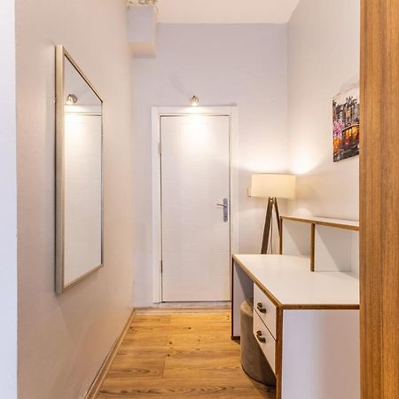 Lovely Flat Near Shore And Trendy Spots In Kadikoy 伊斯坦布尔 外观 照片