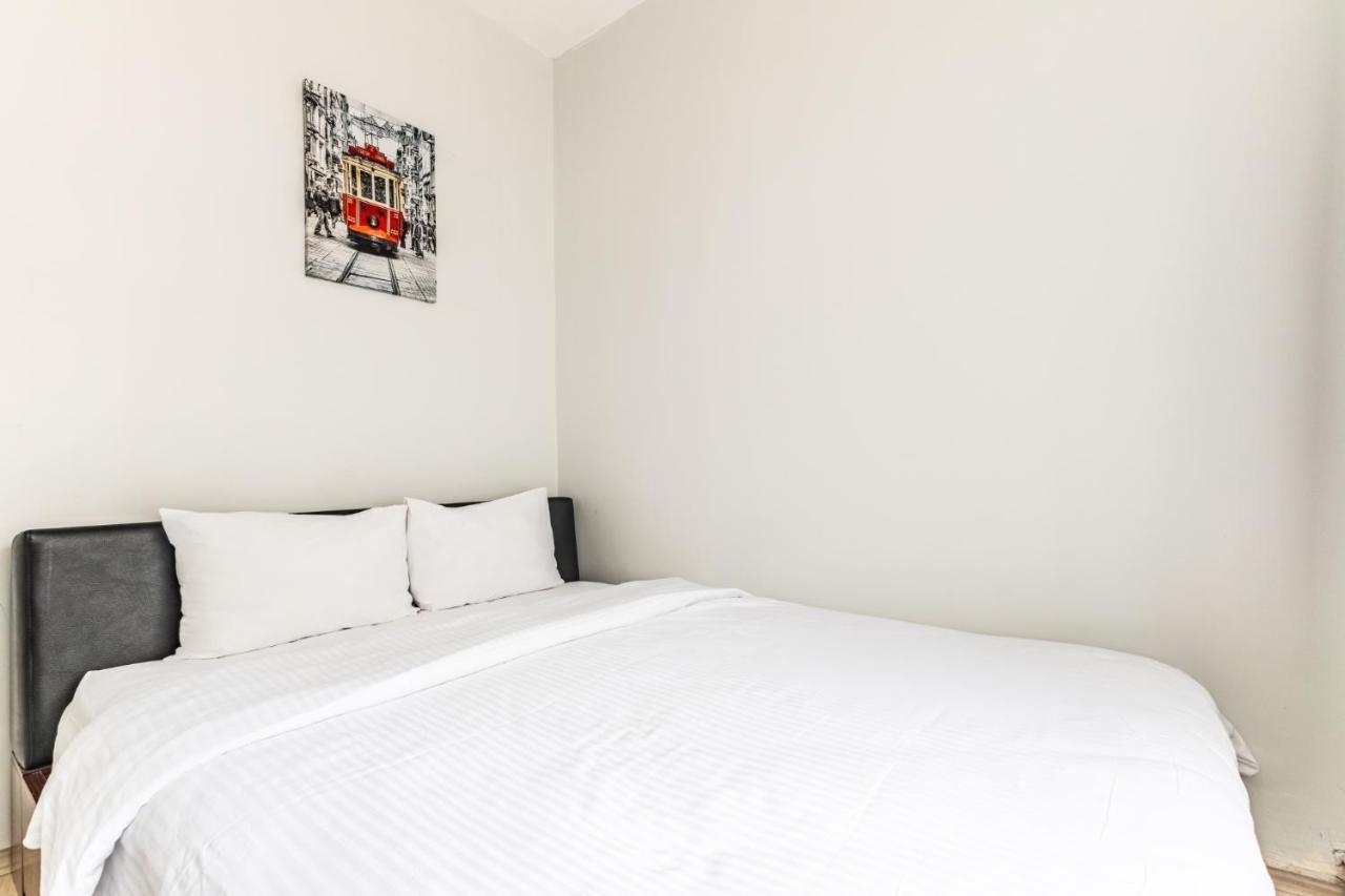 Lovely Flat Near Shore And Trendy Spots In Kadikoy 伊斯坦布尔 外观 照片